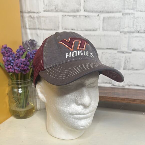 VA Tech Hokies Maroon and Gray Cap, Top of The World, One Fit - Picture 1 of 7